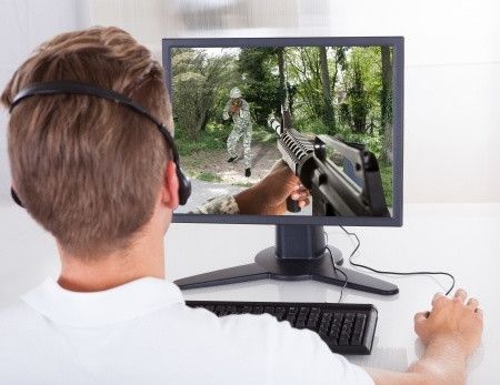 Video Games First Person Shooter Mempertajam Penglihatan 20 Persen