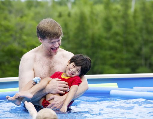 Tips agar Anak Tak Takut Air