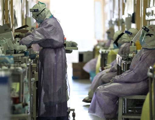 Hampir 2 Juta Orang, Dunia Hadapi Gelombang Baru Infeksi Virus Corona