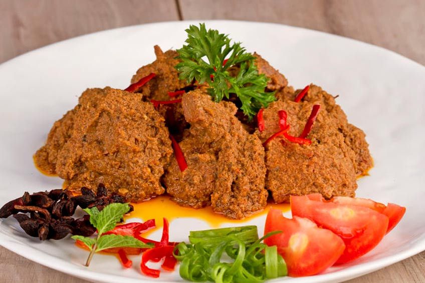 Kisah Antara Makanan Padang, Penyakit Jantung, dan Stroke