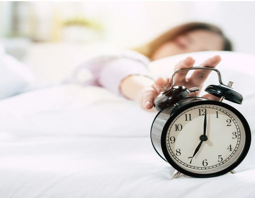 Mengapa Jadi Susah Bangun Pagi Selama Kerja dari Rumah?