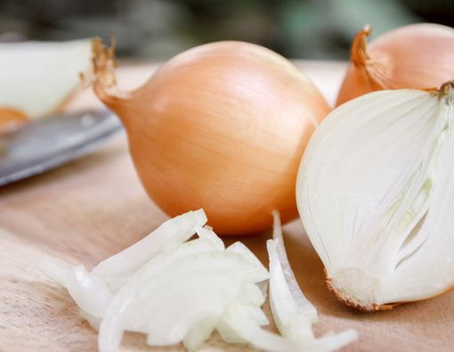 Perangi Risiko Kanker Payudara dengan Konsumsi Bawang Bombai