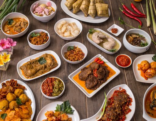 Sering Konsumsi Masakan Padang, Ini Bahayanya