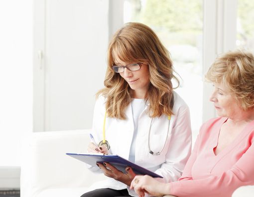 Bahaya Sedot Lemak pada Lansia