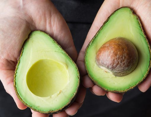 Buah Alpukat Ternyata Berkolesterol!