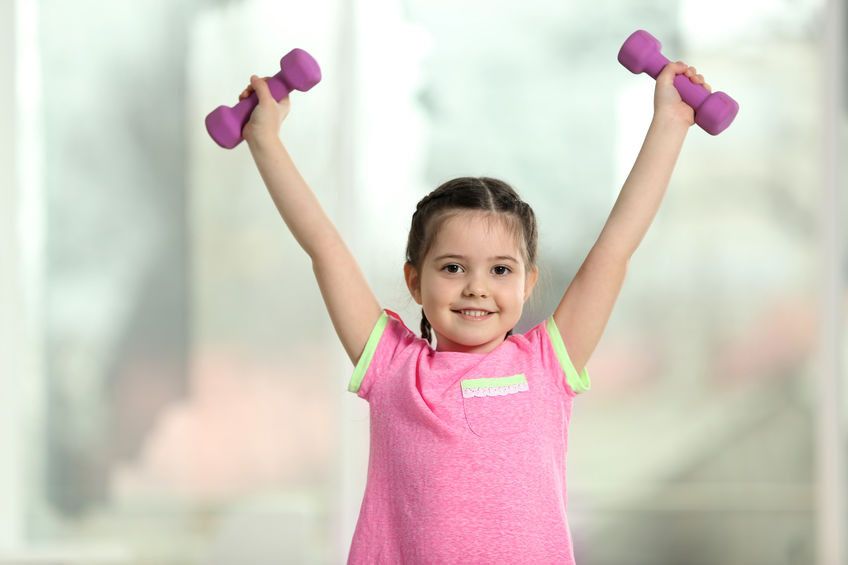 Bolehkah Anak Olahraga Angkat Beban? (123rf)