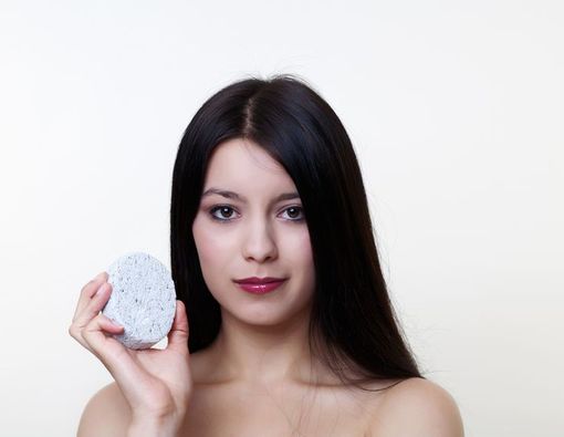 Khasiat Batu Apung Bisa Bantu Putihkan Kulit?