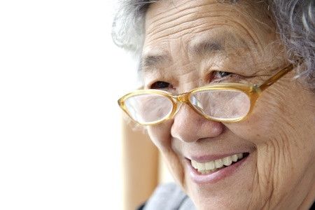  11 Tips Berpuasa untuk Lanjut Usia