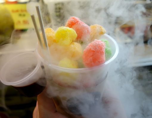 Awas, Ini 5 Bahaya Makanan dengan Nitrogen Cair