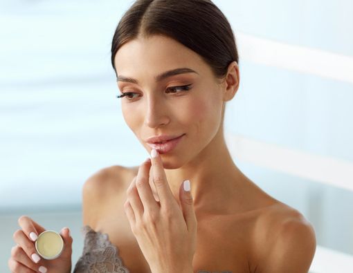 Efektivitas Lip Balm untuk Melembapkan Bibir