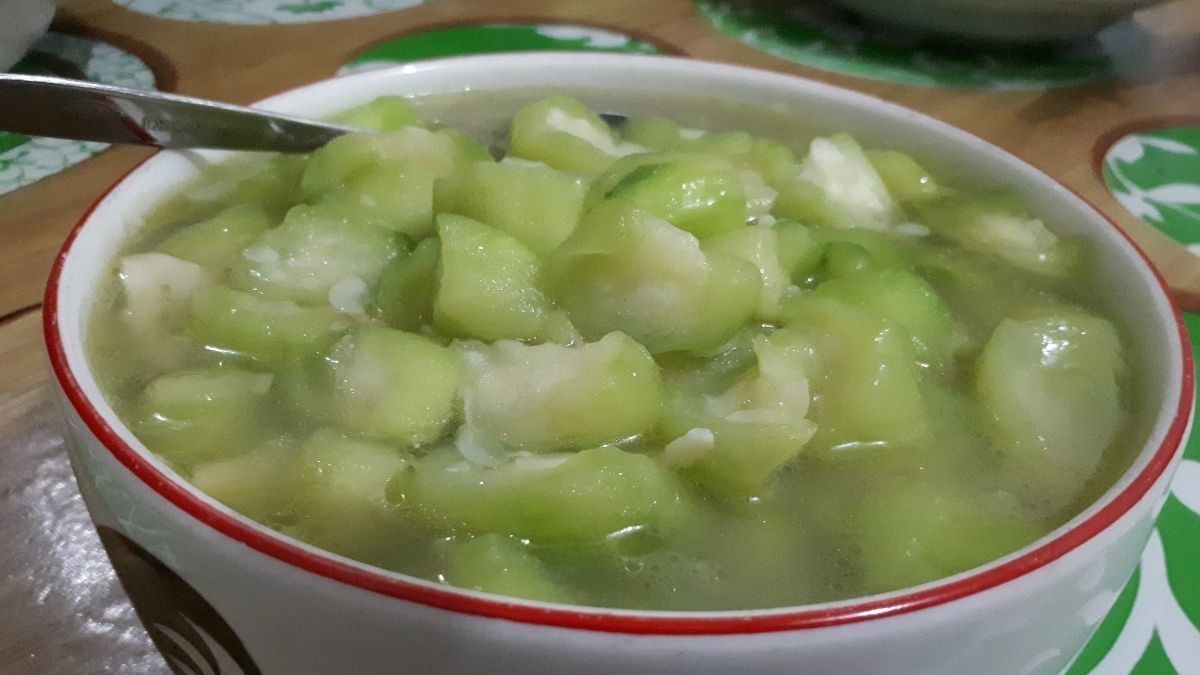 Segudang Manfaat Sayur Oyong untuk Ibu Hamil