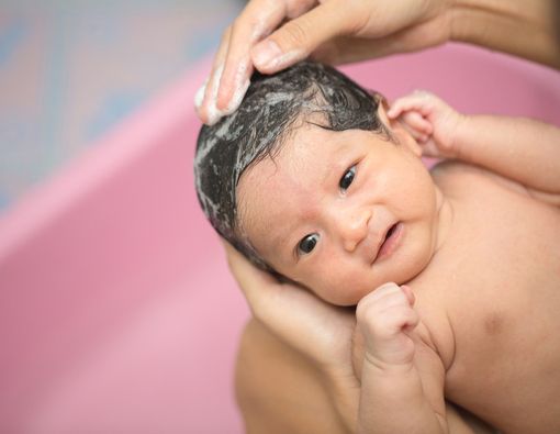 Agar Rambut si Kecil Lebat dan Sehat, Berikan Makanan Ini