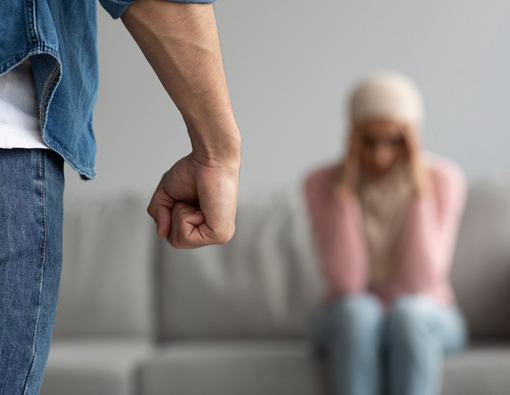 12 Ciri Pasangan Psikopat yang Harus Kamu Waspadai