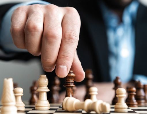 Main Catur yang Tidak Sehat Menurut Medis