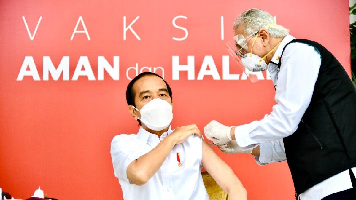 Kenali Suntik 90 Derajat dalam Vaksinasi COVID-19