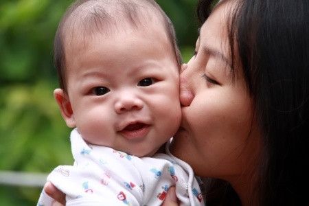 Menjadi Ibu: Pekerjaan Paling Sulit Tapi Paling Menyenangkan