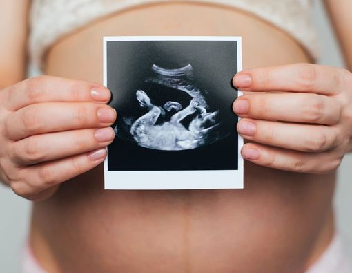 Muncul Tanda Kehamilan Namun Hasil USG Tidak Hamil, Apa Penyebabnya?