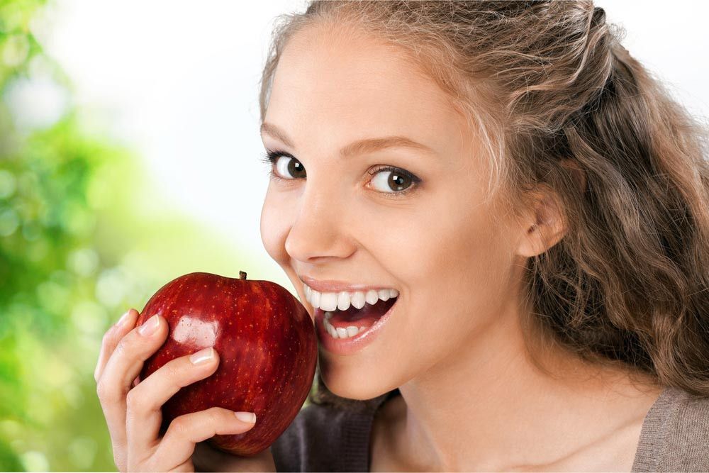 Yuk, Turunkan Kolesterol dengan Konsumsi Apel!