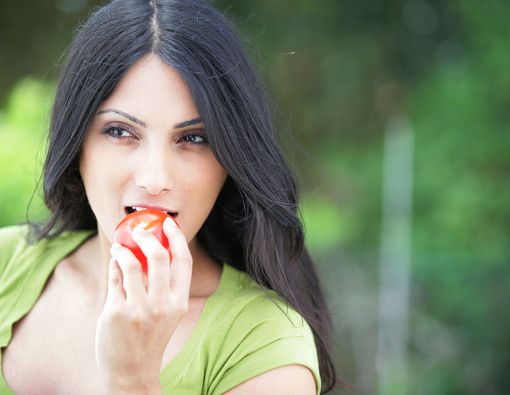 4 Khasiat Buah Tomat yang Perlu Anda Tahu