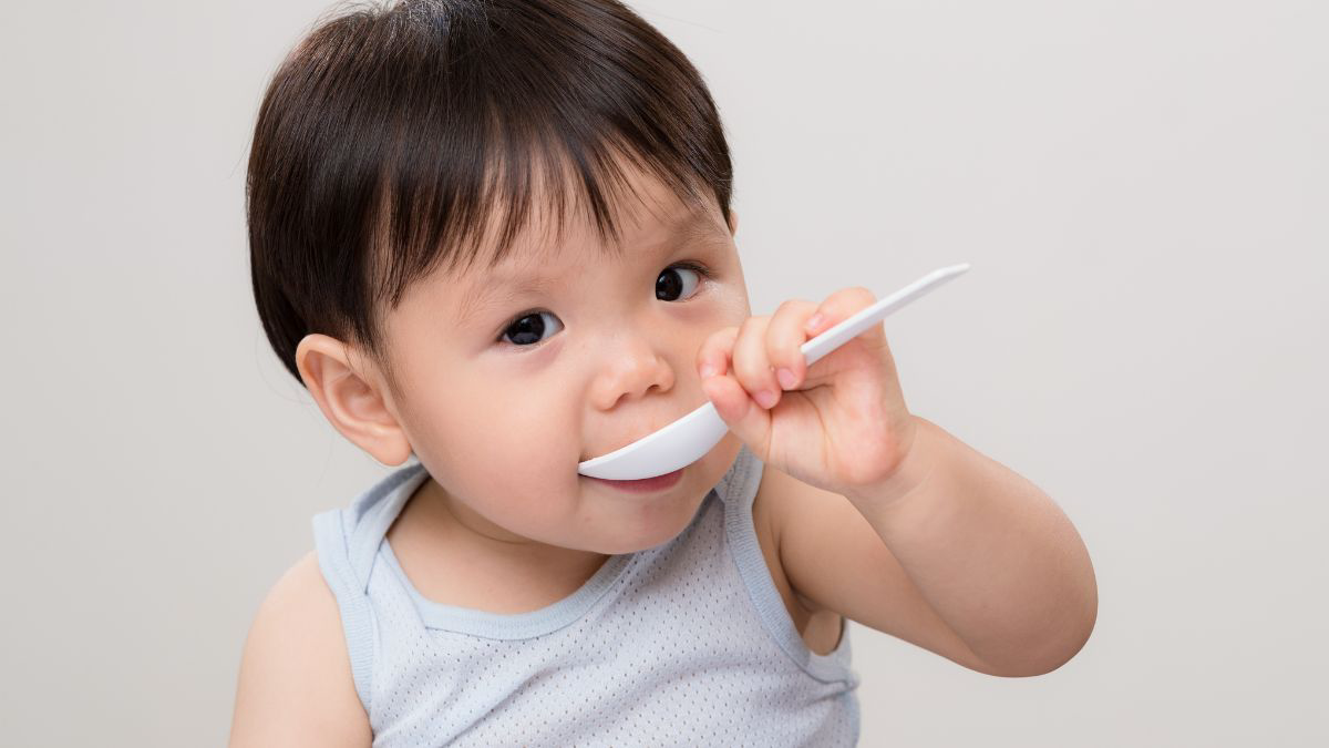 Tips Merawat Bayi 10 Bulan