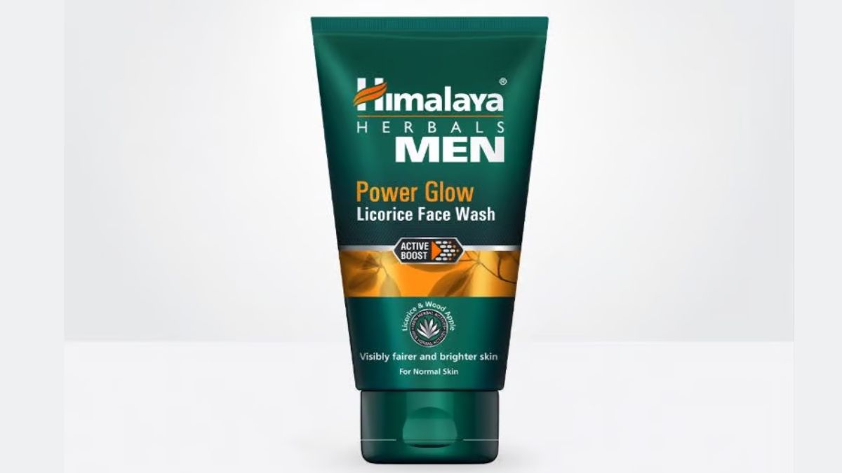 11. Himalaya Men Power Glow Licorice Face Wash