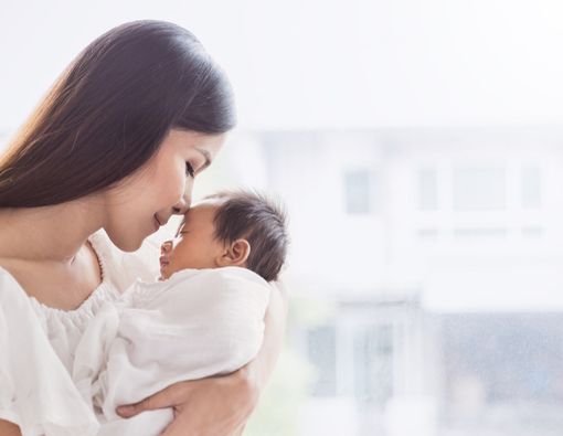 Tips Menyapih Anak dari ASI Tanpa Rewel