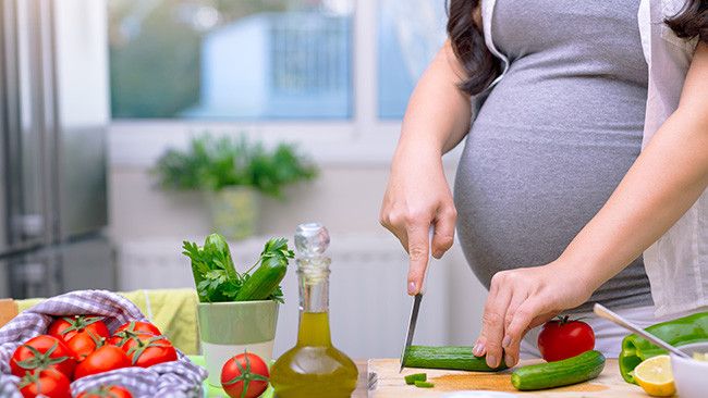Pentingnya Penuhi Kebutuhan Makro dan Mikro sejak Kehamilan