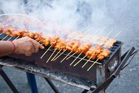 Baca Ini Dulu Sebelum Makan Sate