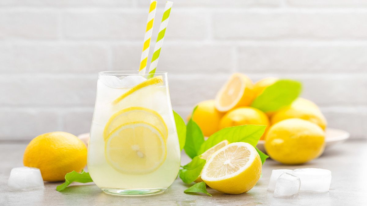 Efek Samping Minum Air Lemon bagi Gigi