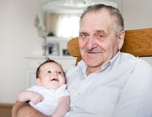 Balita atau Lansia, yang Paling Rentan Alami Gizi Buruk?