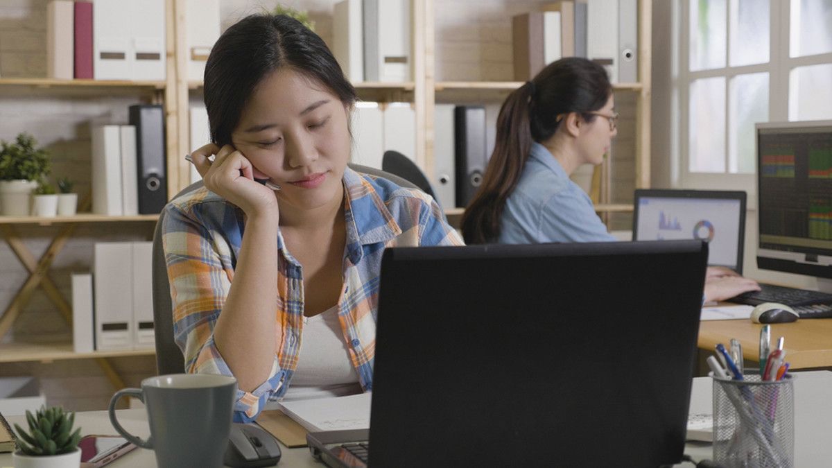 Penyebab Tidak Fokus Saat Bekerja dan Solusinya