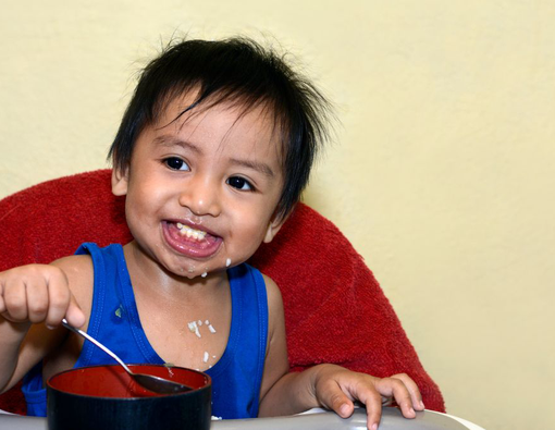 Tumbuh Kembang Bayi 11 Bulan