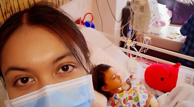 Kenali Gejala Leukemia yang Dialami Shakira Aurum Anak Denada