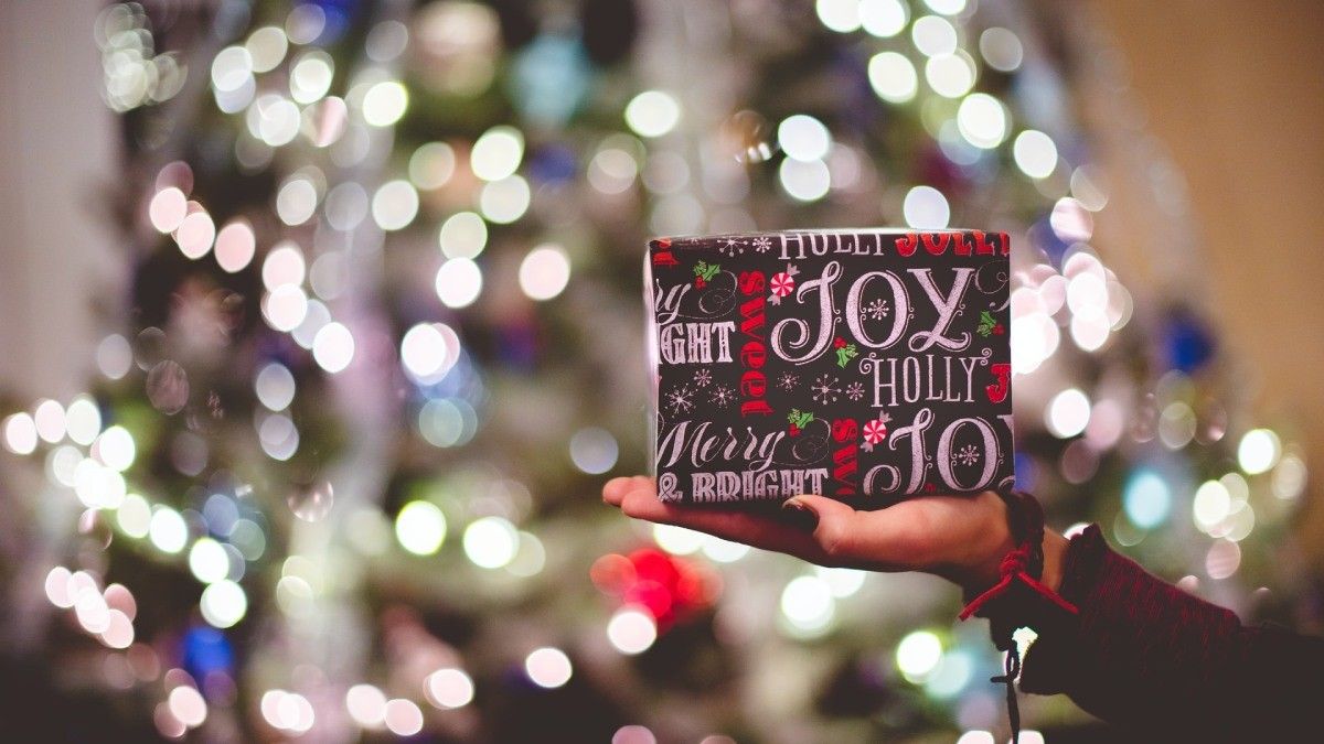 Tips Agar Tidak Stres saat Merayakan Natal di Rumah Saja