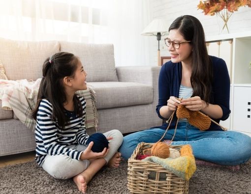 Kapan Waktu yang Tepat Memberitahu Status Anak Angkat?