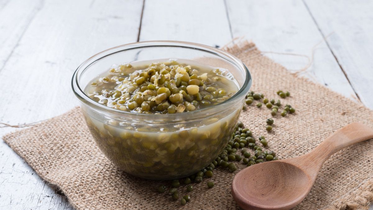 Konsumsi Kacang Hijau Saat Hamil Bikin Rambut Bayi Lebat?