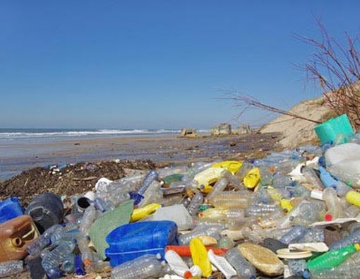 Berapa Lama Sampah Plastik Dapat Terurai?