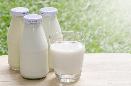 Bolehkah Susu Menggantikan Porsi Makan Si Kecil?