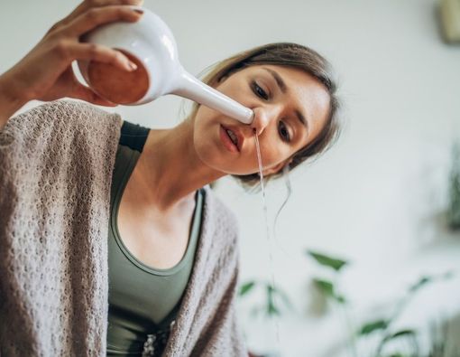 Manfaat Neti Pot untuk Mengatasi Sinusitis, Benarkah Efektif?