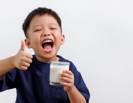 Pengaruh Susu Bisa Bikin Gigi Anak Rusak, Ini Faktanya!