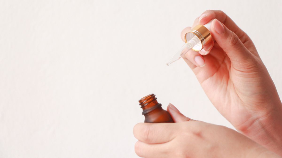 Mengenal Polyglutamic Acid, Kandungan Skincare yang Bikin Kulit Lembap