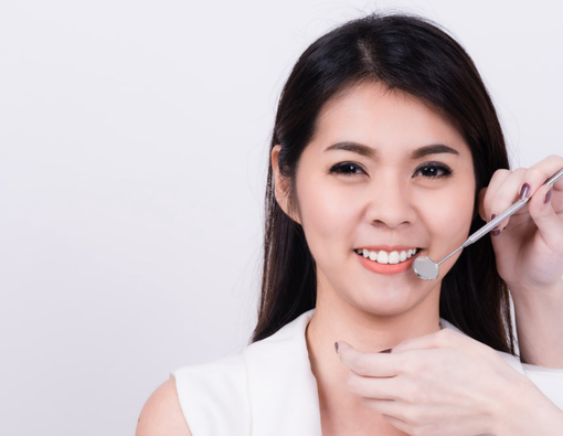 Mengenal Plus Minus Bahan Tambal Gigi Resin Komposit