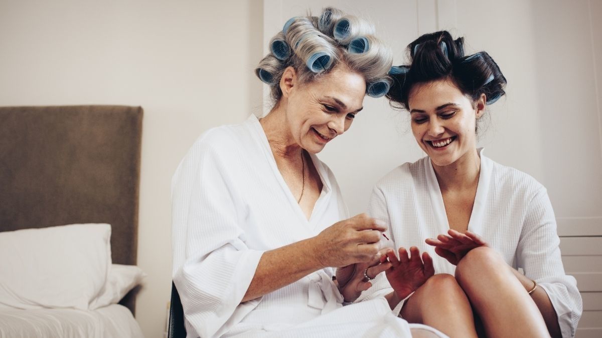 Punya Ortu Lansia, Kata-Kata Ini Pantang Diucapkan!