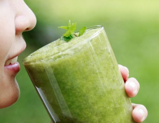 Benarkah Minum Jus Seledri Ampuh Mengatasi Sel Kanker?