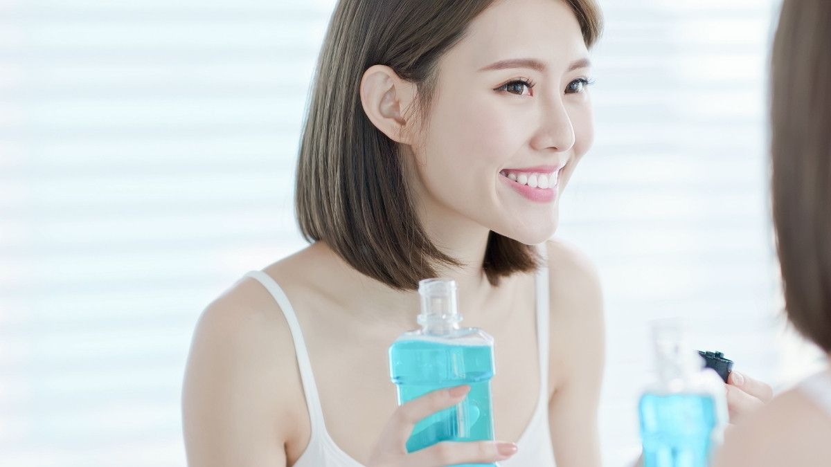 Benarkah Mouthwash Bisa Sebabkan Kanker Mulut?