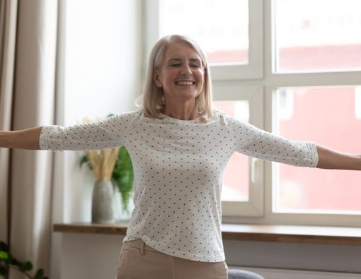 Sering Tak Bisa Diam? Ketahui Kelompok yang Berisiko Terkena Akathisia