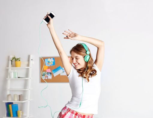 Mendengarkan Musik Bisa Turunkan Berat Badan