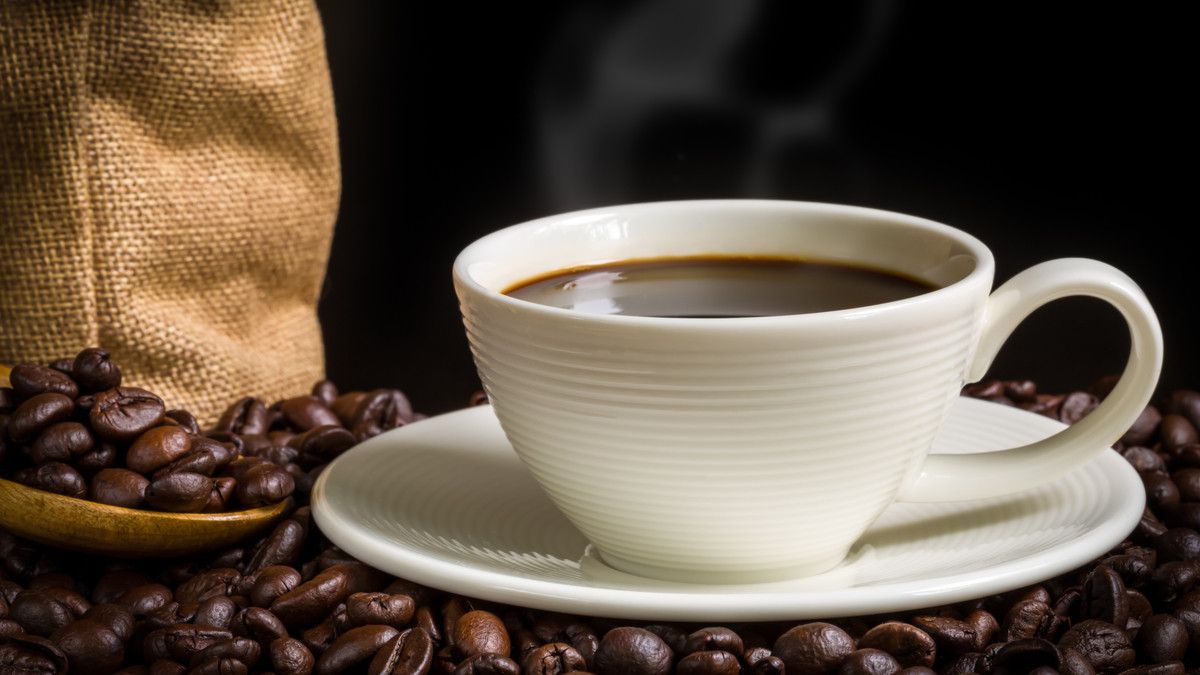 Batasi Konsumsi Minuman Berkafein agar Tidak Memicu Migrain