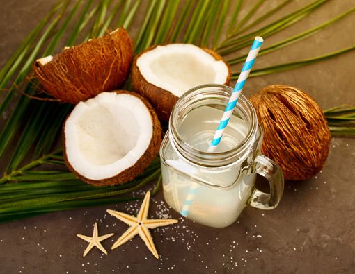 Bisakah Air Kelapa Atasi Dehidrasi Akibat Olahraga?