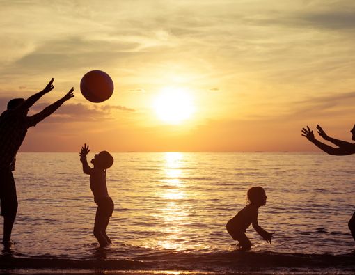 Sering Dengar Vitamin Sea? Ini Fakta Pantai Bagus untuk Kesehatan